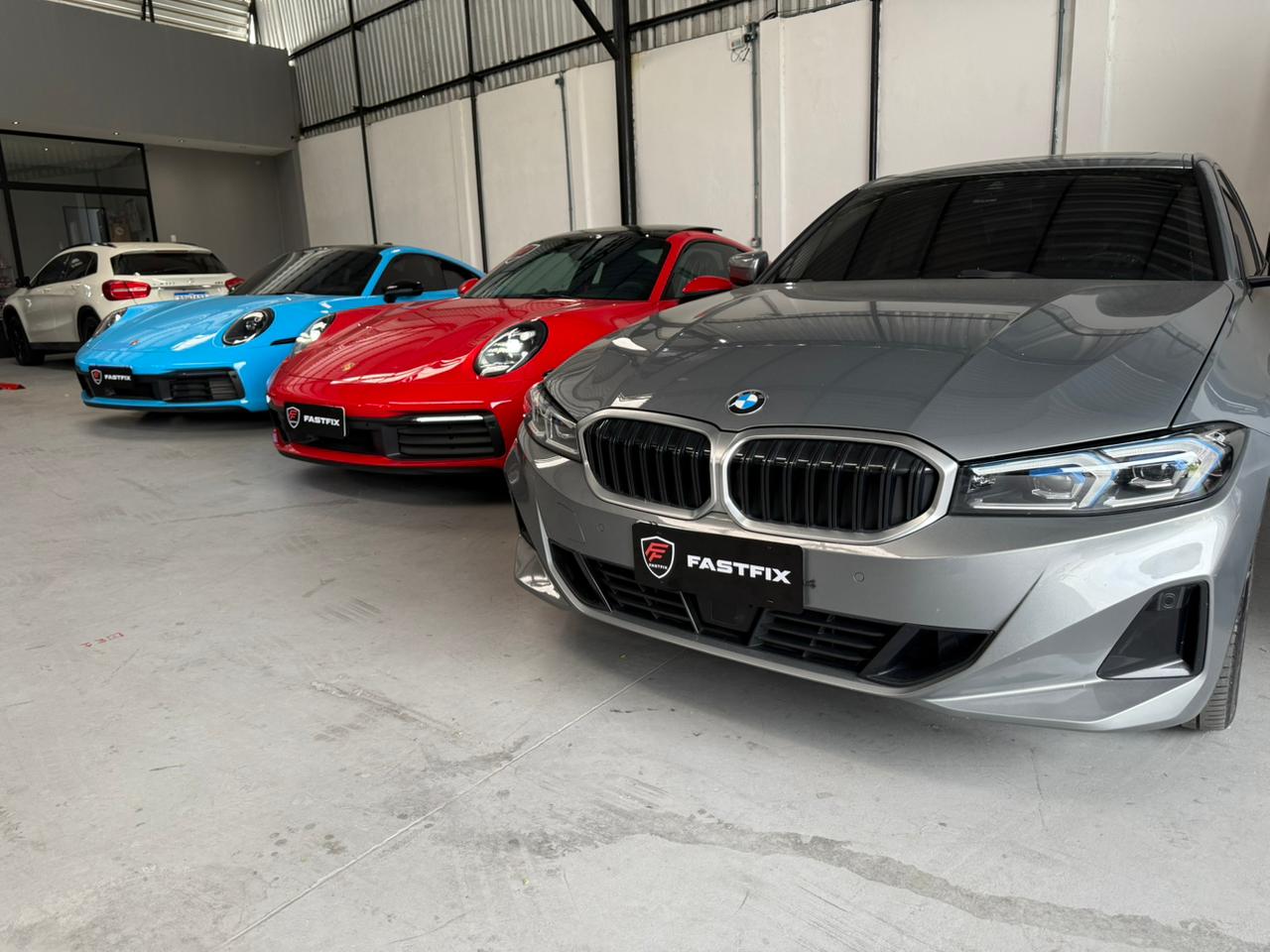 Carro esportivo